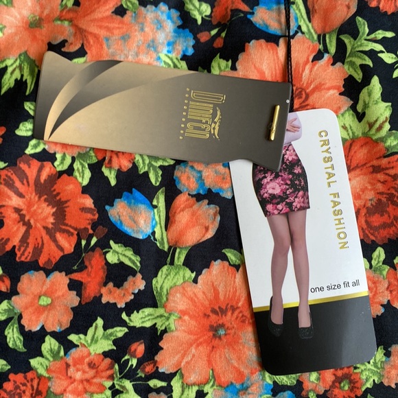 CRYSTAL FASHION ONE SIZE FIT ALL - Picture 3 of 4